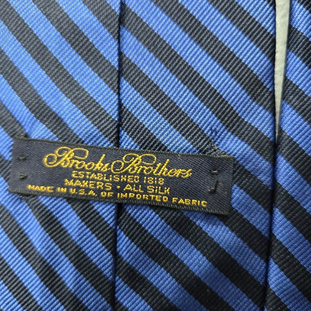 Brooks Brothers Tie Mens 100% Silk Vintage Made in USA Classic Preppy Striped‎